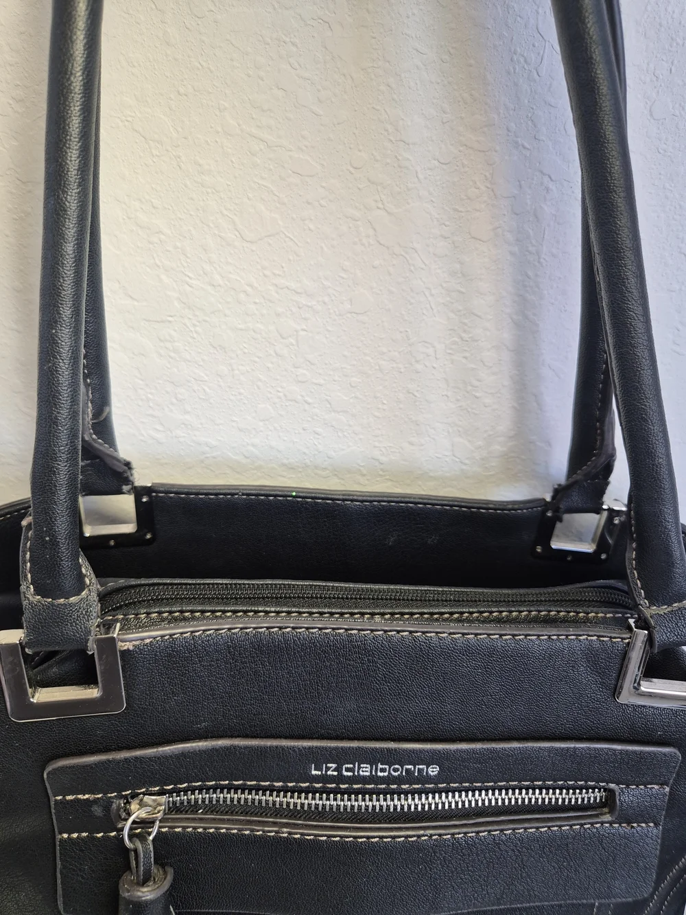 Liz Claiborne Black Leather Sholder Bag 3 Compartments Multiple Pockets!